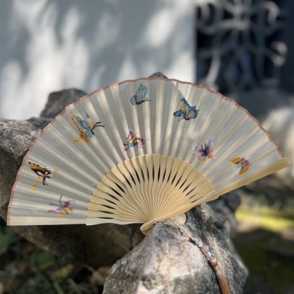 New Suzhou embroidered folding fan
