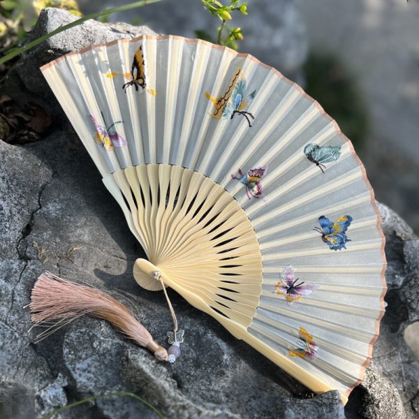 New Suzhou embroidered folding fan